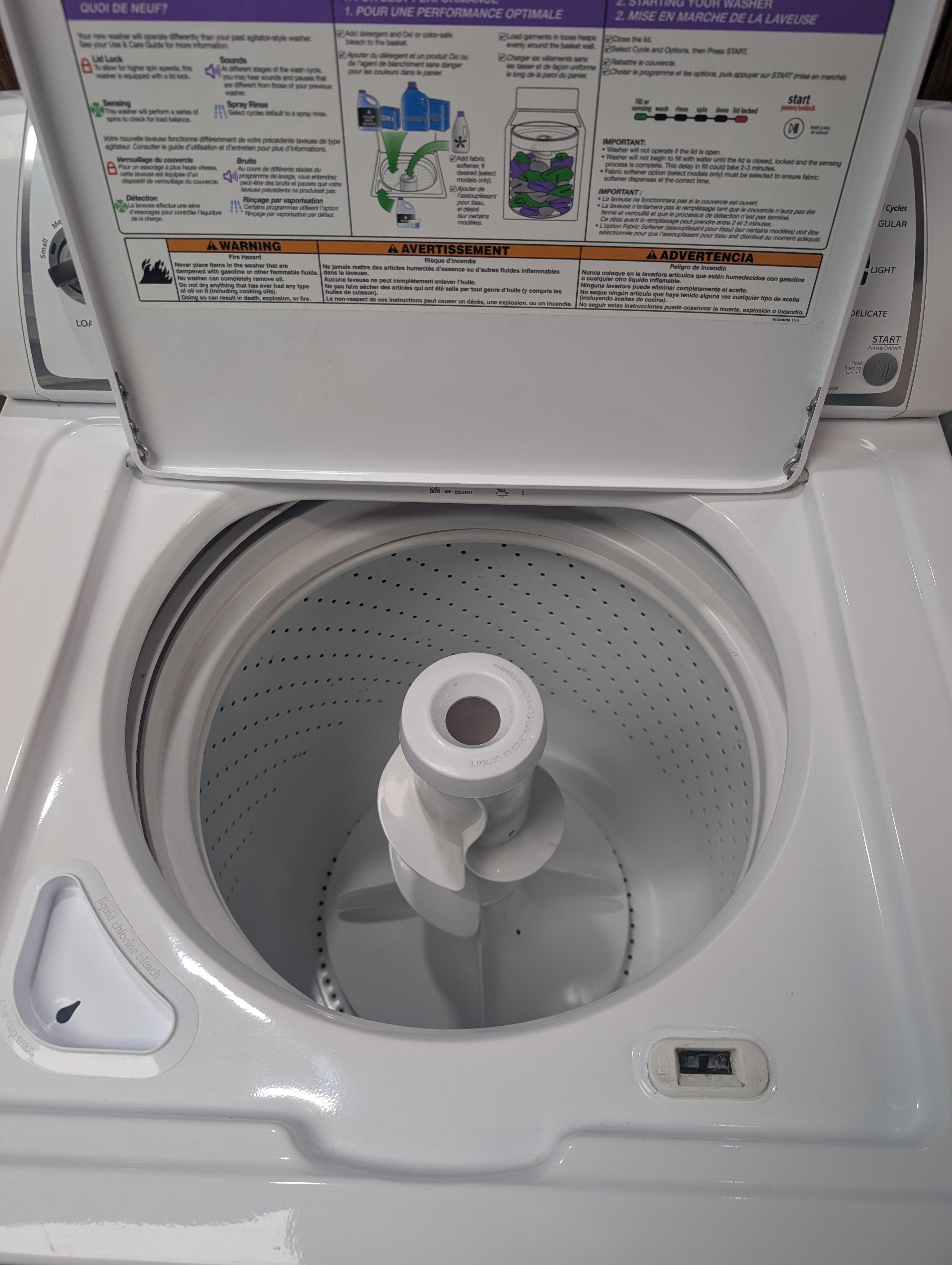 Used Whirlpool 3.5 cubic foot top load washer with agitator and 6.5 cubic ft Electric Dryer Set